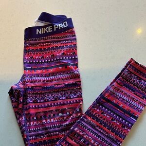 Nike Kids Leggings - Vibrant Purple and Pink